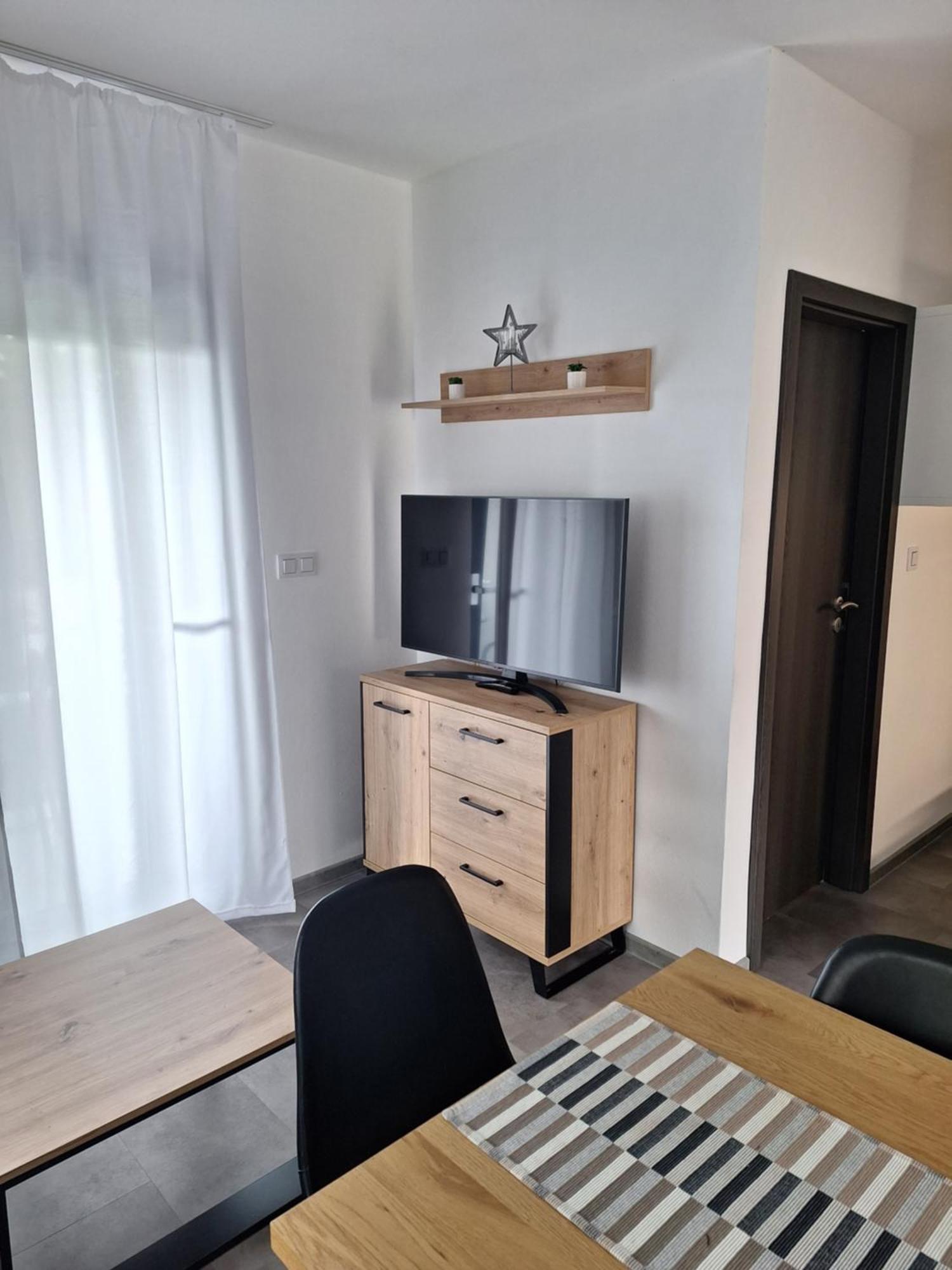 Mb Apartmany Lipno Lipno nad Vltavou Bagian luar foto